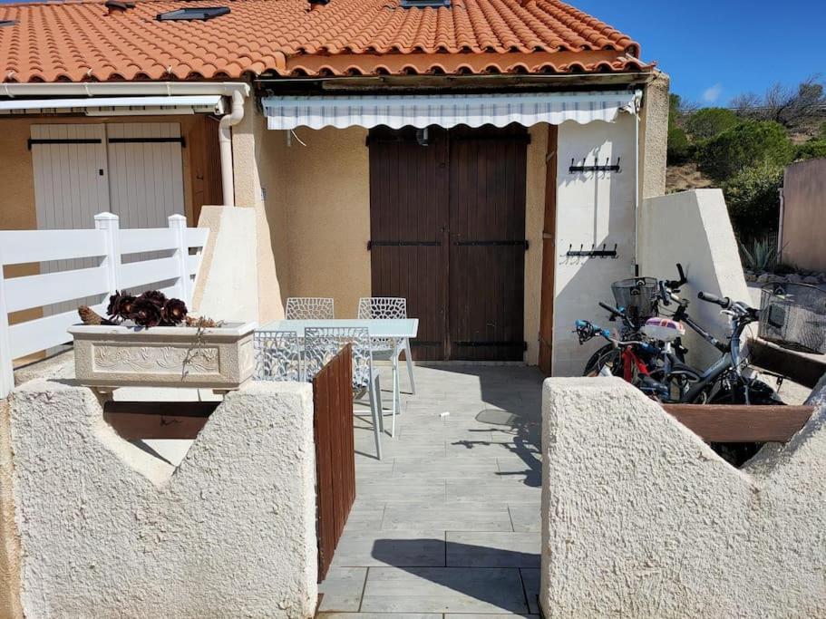 Maisonnette Entre Etang Et Plage Leucate Extérieur photo