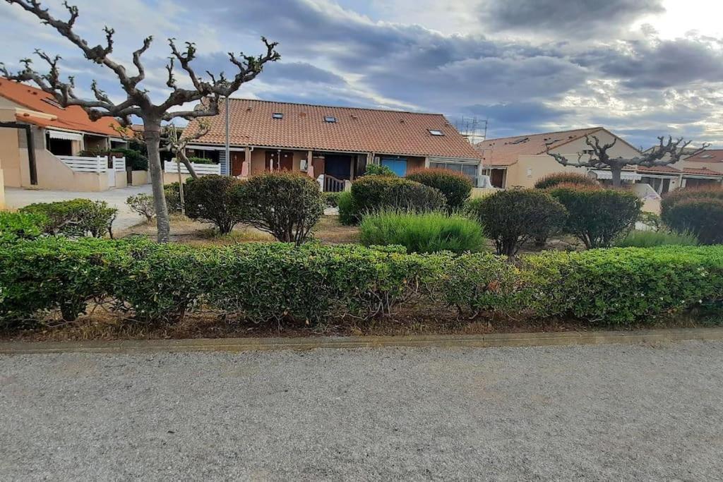 Maisonnette Entre Etang Et Plage Leucate Extérieur photo